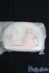 【新品商品】ブライス/シェル型ポーチ：リーディングレディルーシー I-25-03-02-1100-TO-ZI