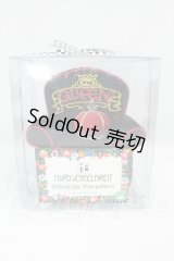 Mary Engelbreit Pincushion Black Chair I-26-08-20-321-TO-ZI