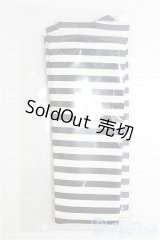 DD/OF：靴下 I-25-02-02-2074-TN-ZI