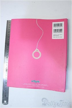 画像2: 書籍/blythe collection guide book Y-25-04-09-001-YD-ZY
