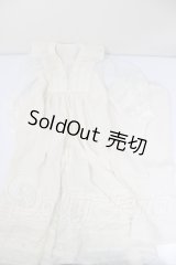 SD17B/OF：ラッフルカラーロングブラウスセット　VOLKS A-26-04-01-365-YD-ZA