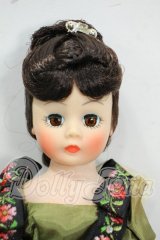 Madame Alexander/Portrettes Y-26-08-11-110-WT-ZY
