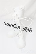 DD/OF:靴/0 A-25-01-29-214-NY-ZA