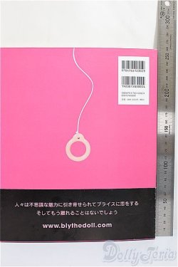 画像2: ブライス コレクションガイドブック/ファッションドール　衣装 A-25-02-05-261-NY-ZA