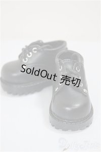 MDD/OF:靴/0 A-25-05-28-181-NY-ZA