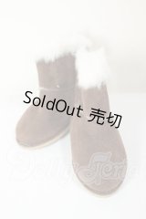 DD/OF:靴 A-26-06-22-385-NY-ZA