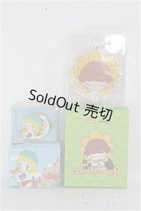 【SALE】POPMART/バラグッズセット Mollyピンバッジ+DIMOO Sunflower キーホルダー I-24-08-25-1126-YB-ZI