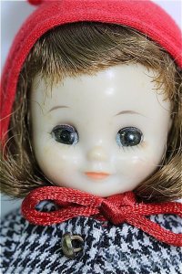 【SALE】Tiny Betsy/ヴィンテージTiny Betsy本体+衣装(2003 Cozy Cape) I-24-10-27-1055-YB-ZI