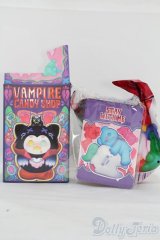 Shinwooｘ FINDING UNICORN「Vampire Candy Shop：ヴァンパイアのお菓子屋さん」 I-25-06-15-1030-TO-ZI