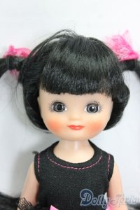 Tiny Betsy McCall's Birthday Party I-26-02-01-102-KD-ZI