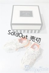 SD17B/OF:靴 U-25-09-30-202-TN-ZU