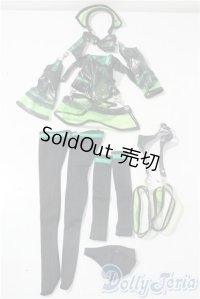 DD/OF:衣装セット A-25-10-22-1024-TN-ZU