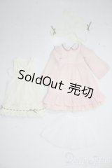 SDM/OF:きらめく昼下がりの少女(れんげ草)・ミニ U-25-11-19-204-TN-ZU