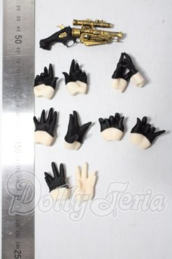 画像2: MDD/御伽重工様製MDD用ハンドパーツ 側付メイドのお掃除SET A-26-06-17-1033-TN-ZU