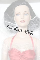 Tonner/Ready To Rouge Sydney A-26-08-19-1096-TN-ZU