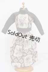 ジェニーサイズ/OF：ディーラー製トレーナートップス＆スカート S-25-09-28-348-KD-ZS