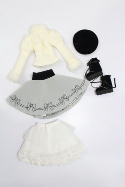 画像1: azone/OF:PNSベレー帽＆リボン刺繍ドレスset S-24-04-07-071-GN-ZS