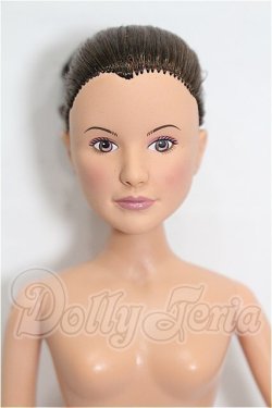 画像1: ハズブロ製1/6ファッションドール本体のみ S-26-03-22-122-YB-ZS