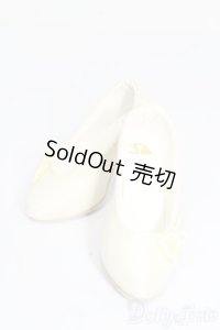 DD/OF:靴 S-25-05-04-342-GN-ZS
