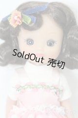 Tiny Betsy McCall/Picking Poseys S-25-11-02-582-GN-ZS