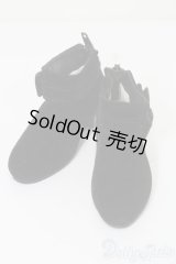 DD/OF:靴 S-25-05-04-344-GN-ZS
