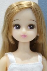 【新宿マルイアネックス店 店頭販売商品】書籍/ハンカチでつくる! リカちゃんお洋服BOOK 2100150000011586-ZM