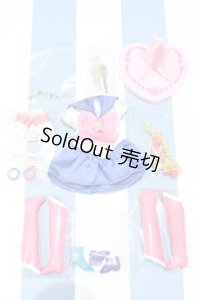 【新宿マルイアネックス店 店頭販売商品】バンダイ/セーラームーン衣装 2100150000011592-ZM