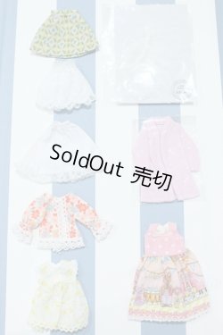 画像1: 【新宿マルイアネックス店 店頭販売商品】リカちゃん/OF:衣装 2100150000011802-ZM