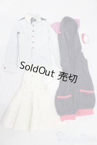 DD/OF:衣装セット S-25-06-29-259-GN-ZS