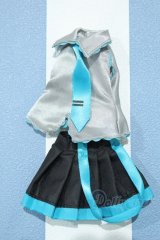 【新宿マルイアネックス店 店頭販売商品】リカちゃん/OF:衣装 2100150000014024-ZM