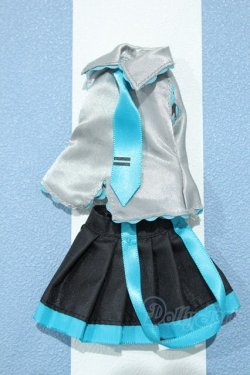 画像1: 【新宿マルイアネックス店 店頭販売商品】リカちゃん/OF:衣装 2100150000014024-ZM