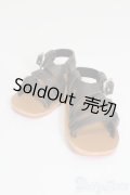 DD/OF:靴 S-25-08-03-031-GN-ZS