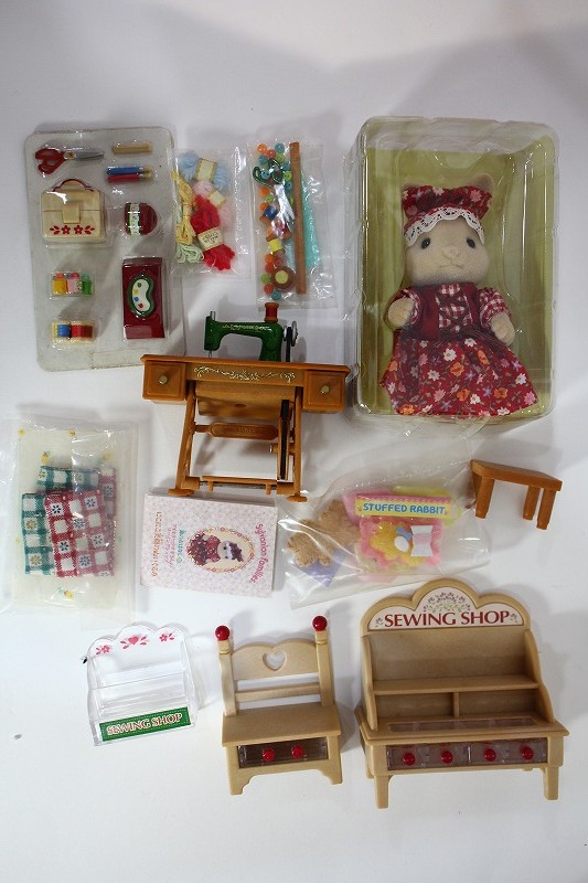 シルバニアファミリーアイボリーウサギさんのソーイングショップ希少激レア