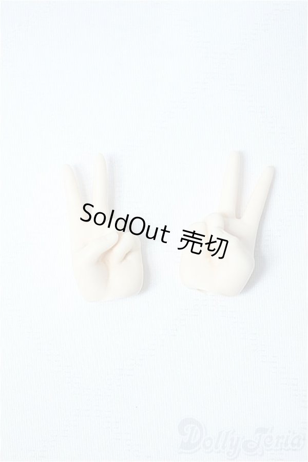 画像1: オビツ50/ハンドパーツ(オビツ) Y-24-09-04-254-YB-ZY (1)