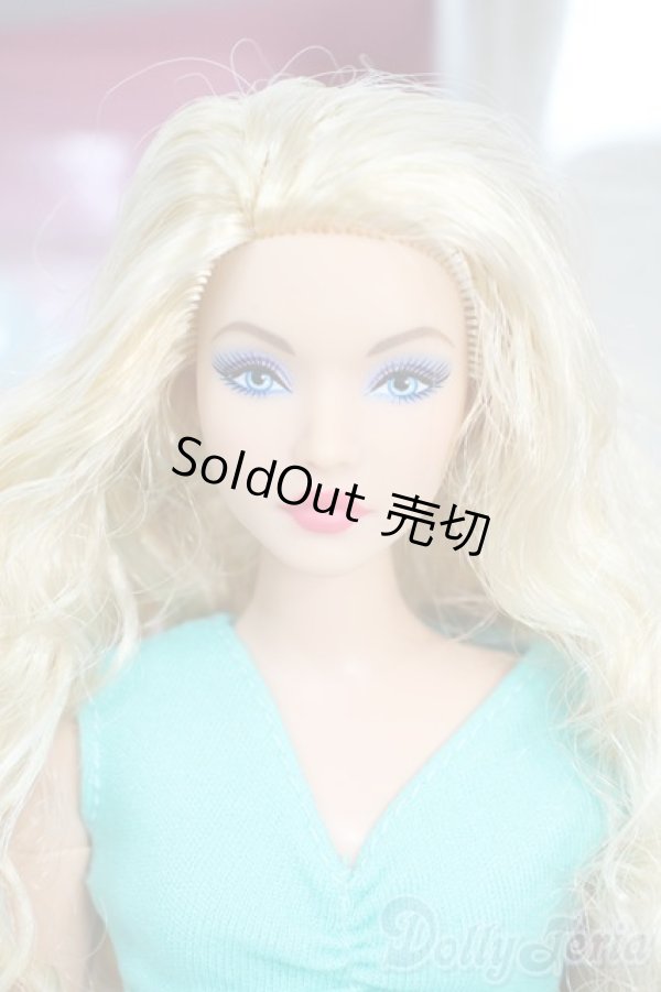 画像1: バービー/Signature Looks #16 Y-25-09-17-005-YD-ZY (1)