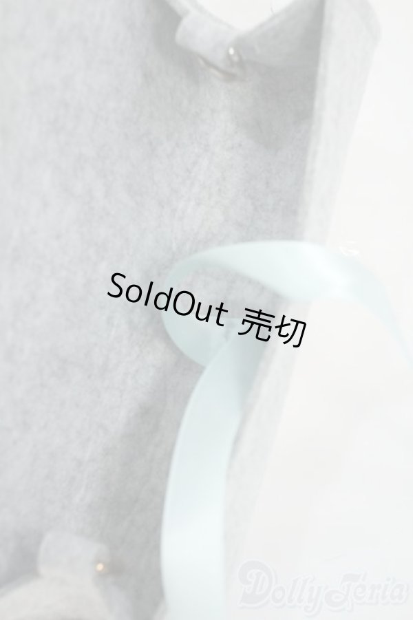 画像2: 20cmサイズドール/OF:LIZ DOLLY様製 ドールケース Y-26-02-04-103-WT-ZY (2)