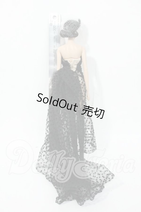 画像3: Integrity Toys/Fashion Royalty Redefined Luxury Kyori Y-26-02-18-201-WT-ZY (3)