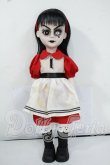 画像2: Living Dead Dolls/In Wonderland A Drink To Shrink... And A Cake To Grow Y-26-05-22-212-WT-ZY (2)
