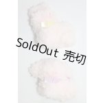 画像: ピンクのうさぎ　2羽 A-24-06-19-1025-NY-ZU