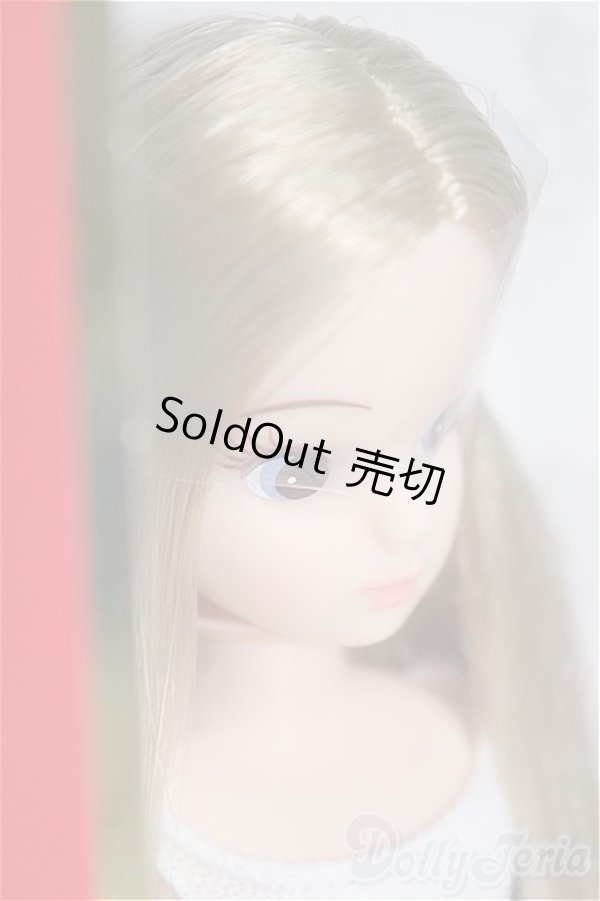 FC 人形 (1) リカちゃんキャッスル/復刻版初代リカちゃん 25周年記念モデル