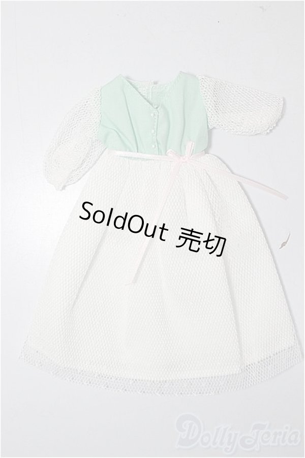 画像1: リトルファクトリー製22ｃｍサイズドレス/OF:ドットチュール使いワンピース/ファッションドール　衣装 A-25-11-26-299-NY-ZA (1)