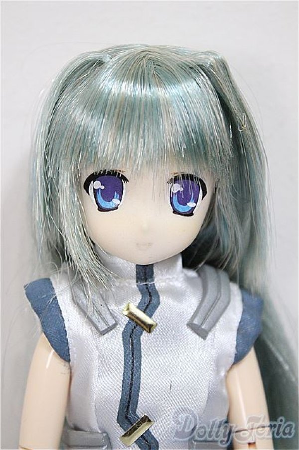 画像1: Azone /No.032 魔法少女リリカルなのは Strikers リインフォースII ハイブリッドアクティブフィギュア/0 A-25-12-03-256-NY-ZA (1)