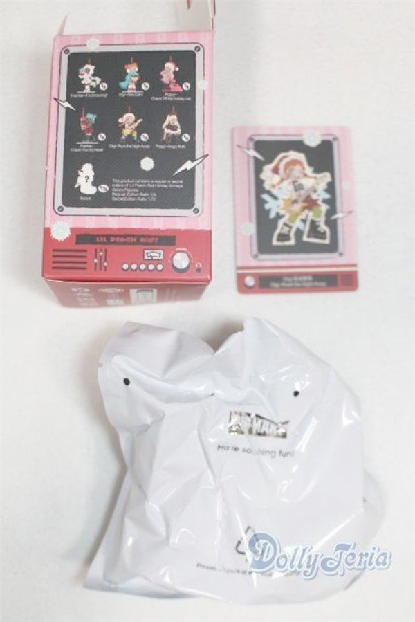 画像2: Peach riot Holiday Mixtape/Gigi Rock the Night Away/ A-26-01-21-097-NY-ZA (2)