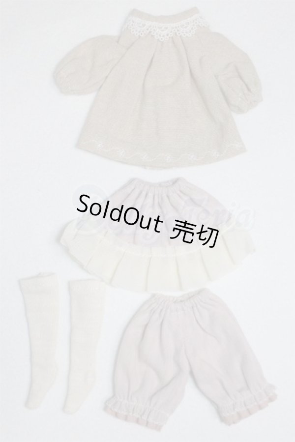 画像1: ネオブライス/OF:衣装/ファッションドール　衣装 A-26-02-25-024-WT-ZA (1)