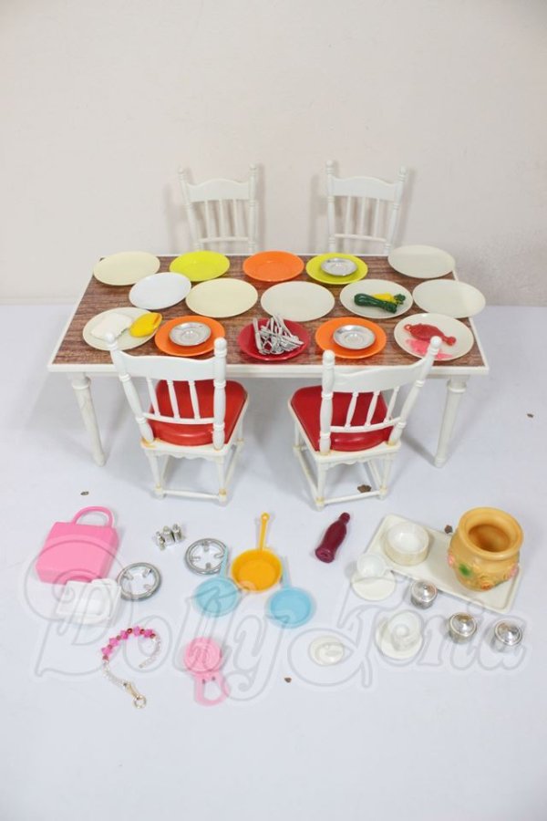 画像1: 初代リカちゃん/リカちゃんの白い白い家具セット　ダイニング A-26-04-29-151-NY-ZA (1)