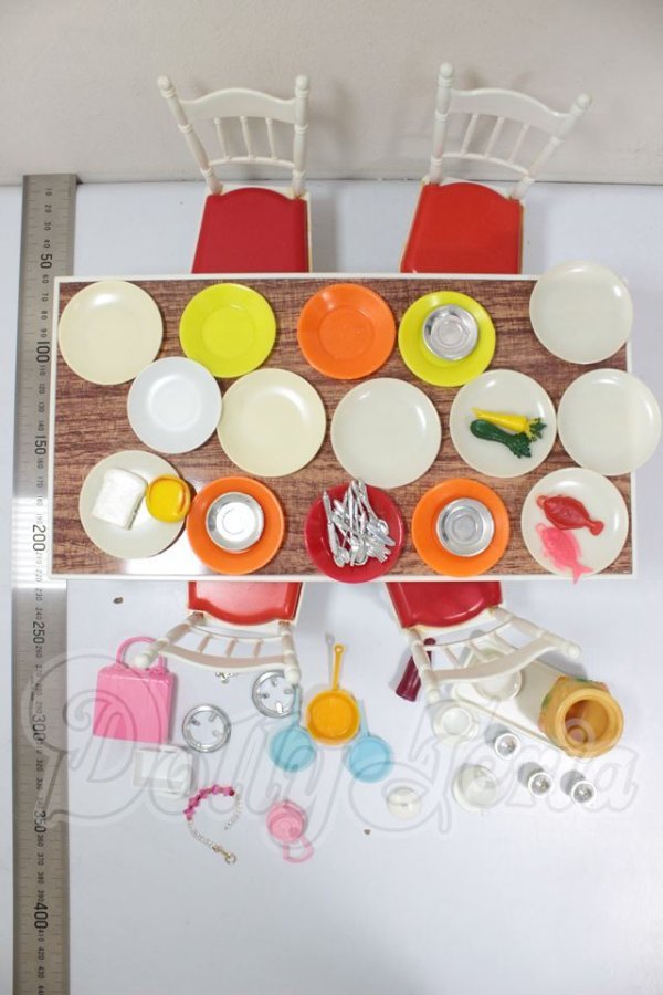 画像2: 初代リカちゃん/リカちゃんの白い白い家具セット　ダイニング A-26-04-29-151-NY-ZA (2)