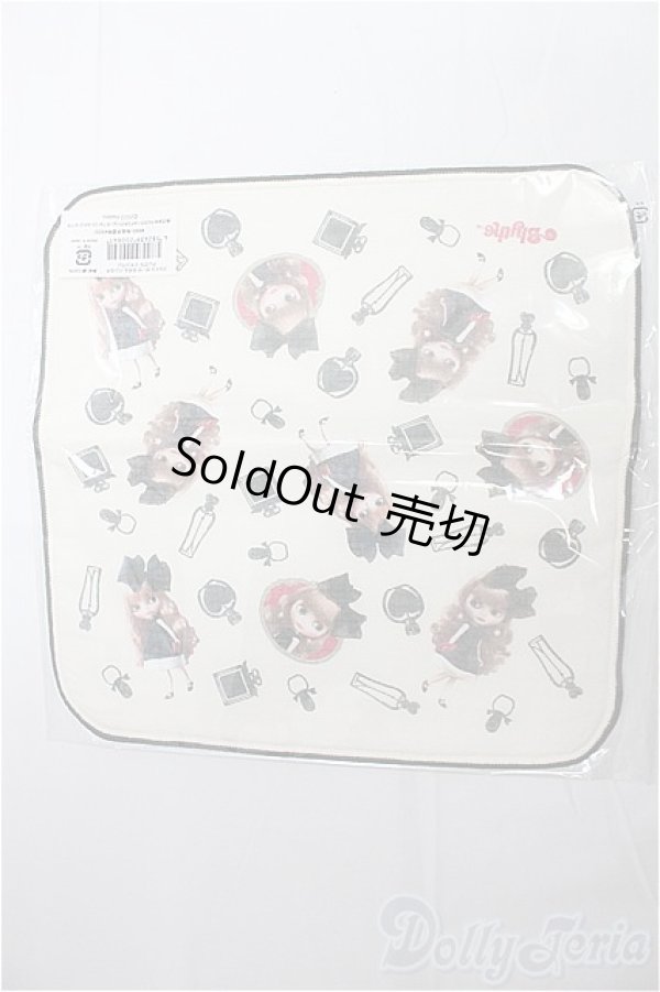 画像1: 【新品商品】ブライス/ガーゼタオルハンカチ：アレグラ・シャンパン/ファッションドール　衣装 I-25-11-30-259-TO-ZI (1)