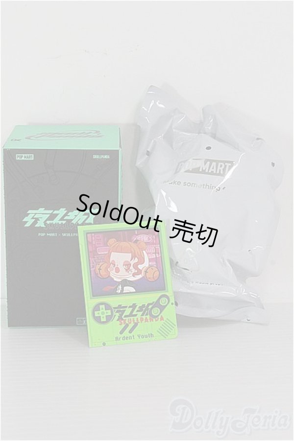 画像1: 【SALE】POPMART/SKULL PANDA Ardent Youth CITY OF NIGHTシリーズ I-24-08-25-1119-YB-ZI (1)
