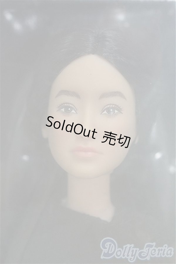 画像1: Vera Wang Barbie I-25-09-28-108-KD-ZI (1)