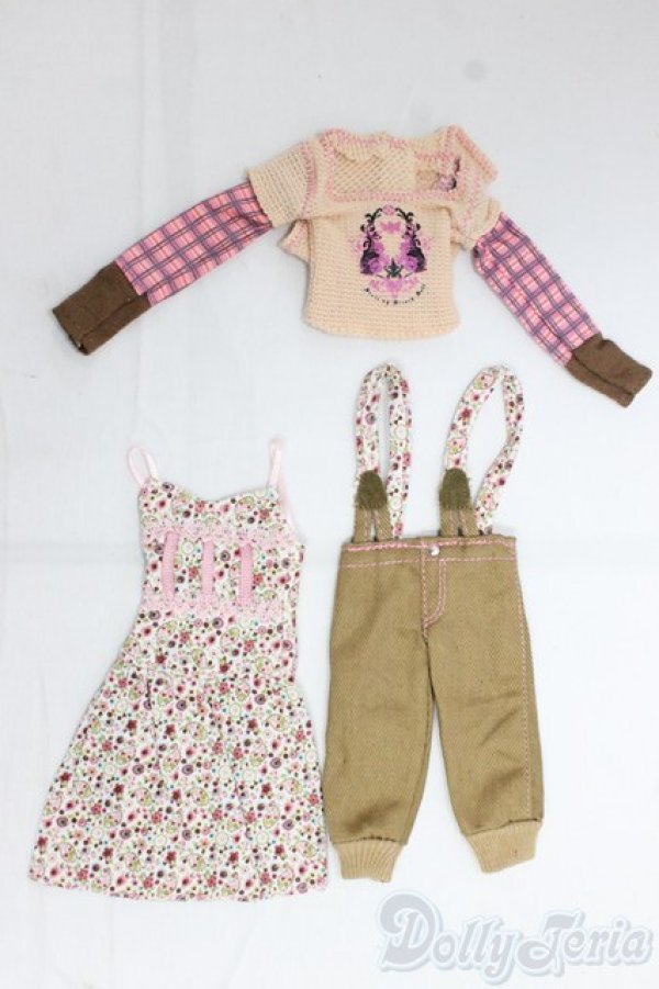 画像1: バービー/OF:衣装/ファッションドール　衣装 I-26-01-25-120-KD-ZI (1)